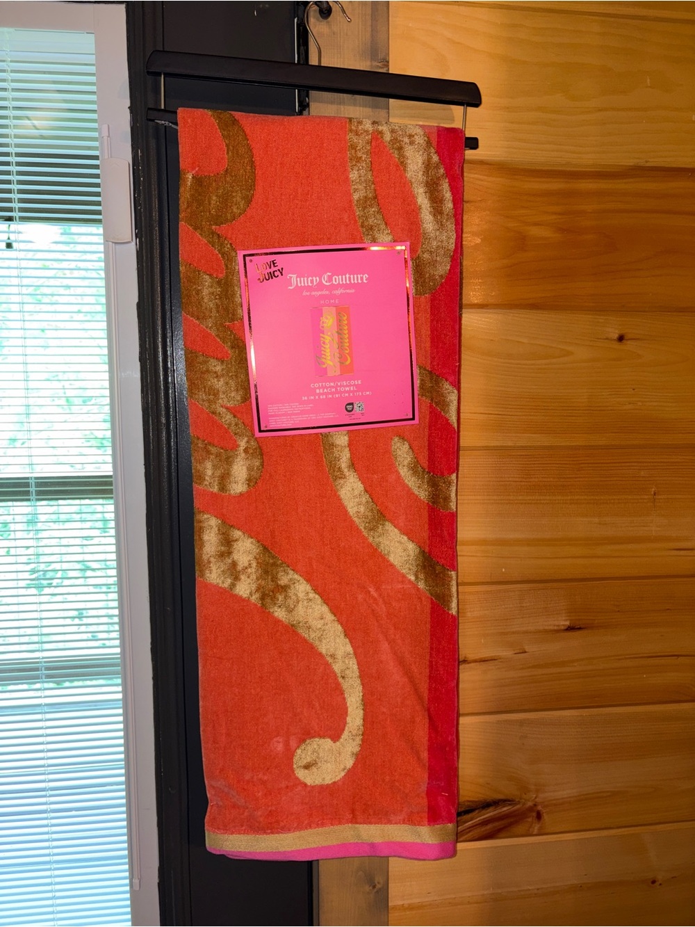 Juicy Couture Love Juicy Pink & Gold Cotton Viscose Beach Towel 36x68 NWT